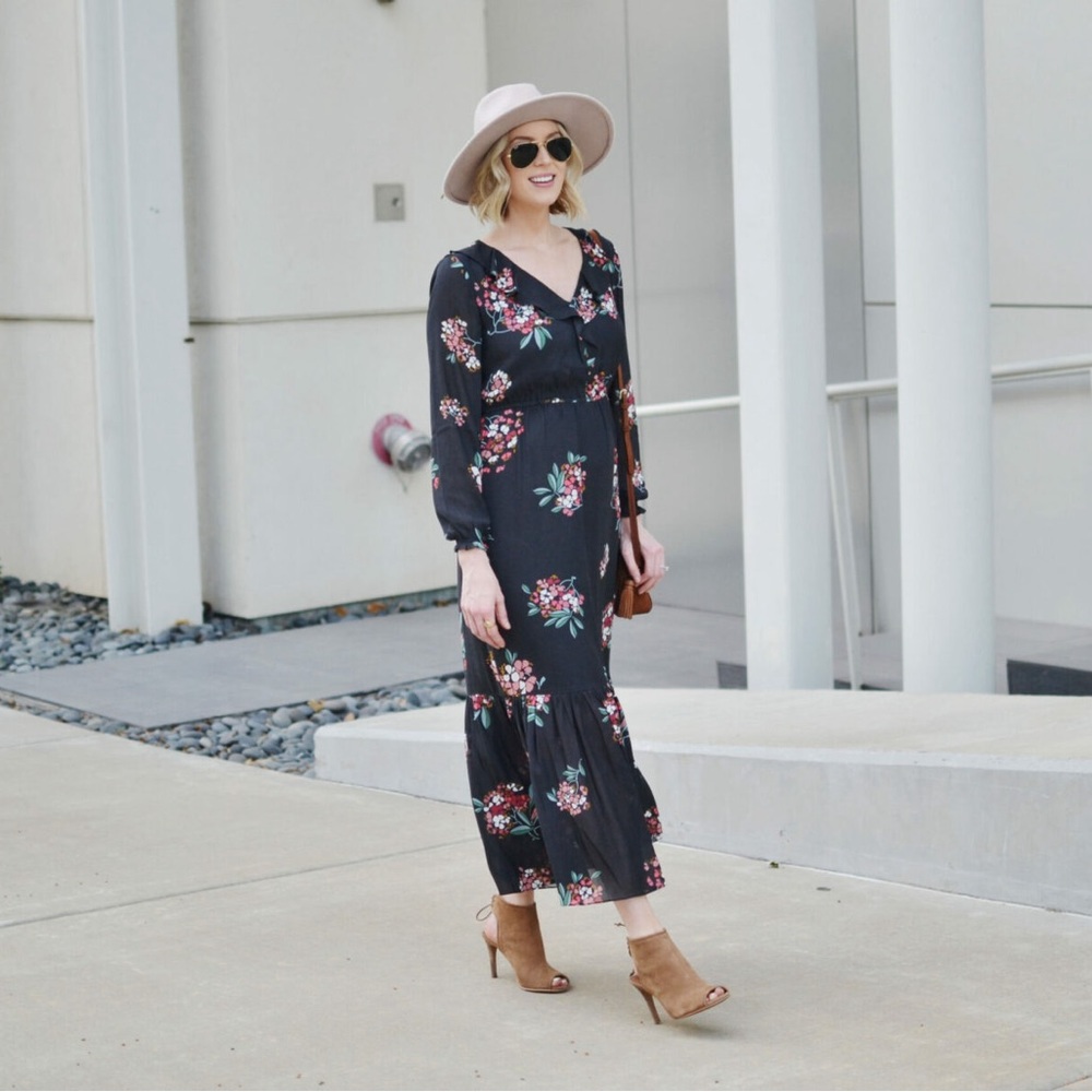 Ann Taylor Loft Floral Peasant Maxi Dress Size SP Ruffle Neck Cottage Core Gray